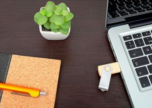 Memoria USB Slide Top 8 Gb - Imagen 2